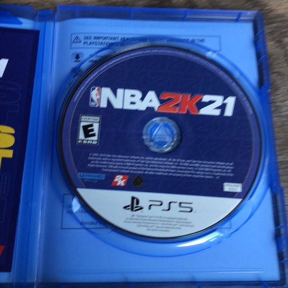 PS5 - NBA2K21 - Picture 3 of 3